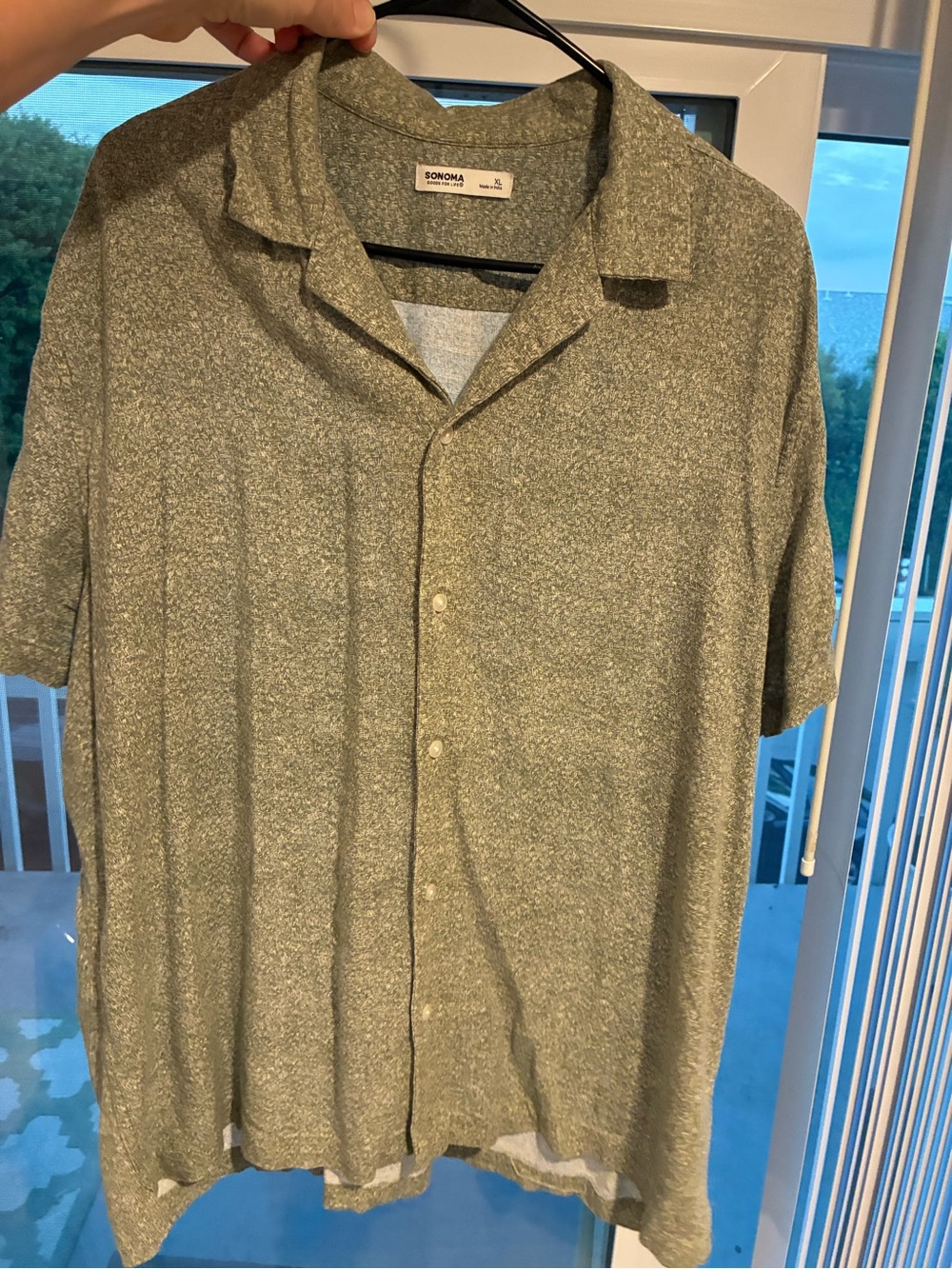 SONOMA Men's Short Sleeve Button-Down Shirt in Olive Green Heather